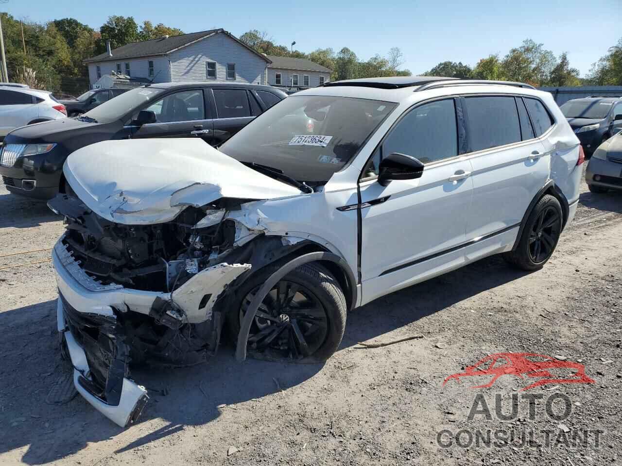 VOLKSWAGEN TIGUAN 2023 - 3VV8B7AX3PM025064