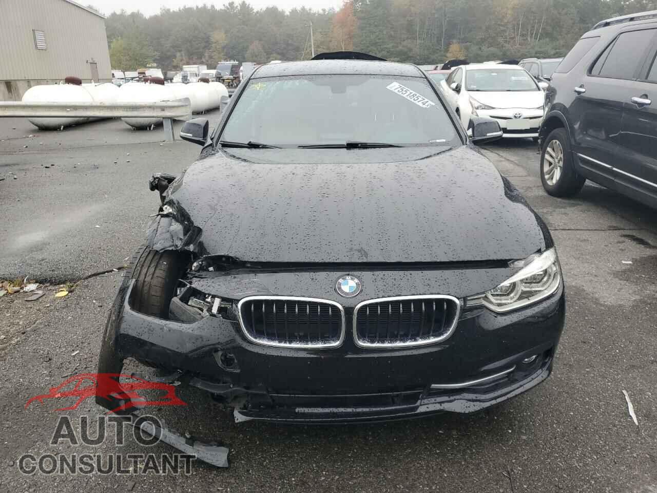 BMW 3 SERIES 2018 - WBA8E5C54JA507646