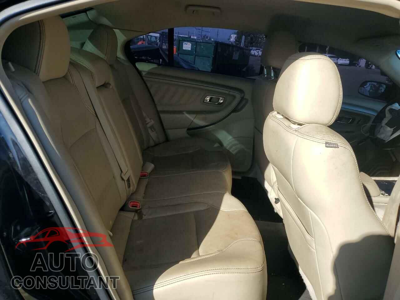 FORD TAURUS 2016 - 1FAHP2E88GG105210