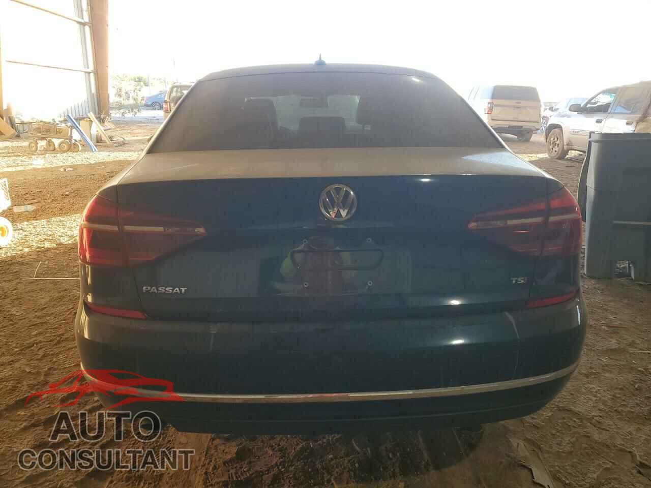 VOLKSWAGEN PASSAT 2019 - 1VWLA7A34KC011982