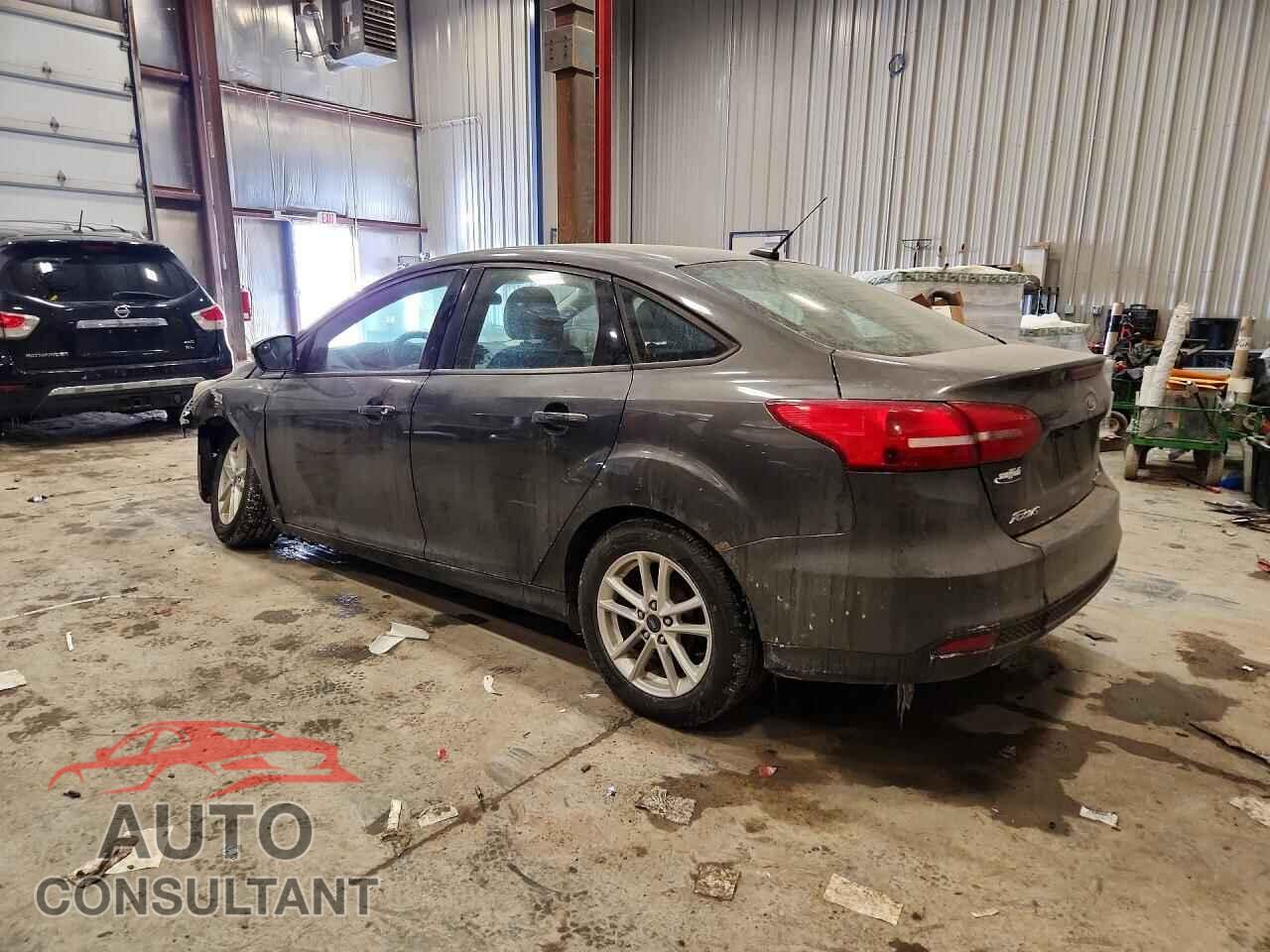 FORD FOCUS 2015 - 1FADP3F21FL309092