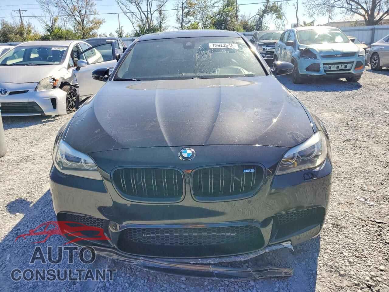 BMW M5 2013 - WBSFV9C50DD096551