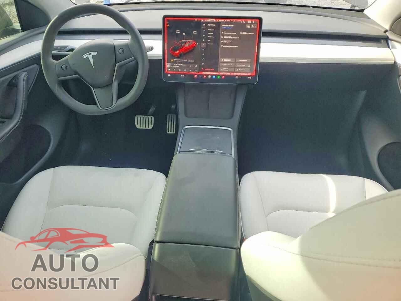 TESLA MODEL Y 2024 - 7SAYGDEF9RF054014