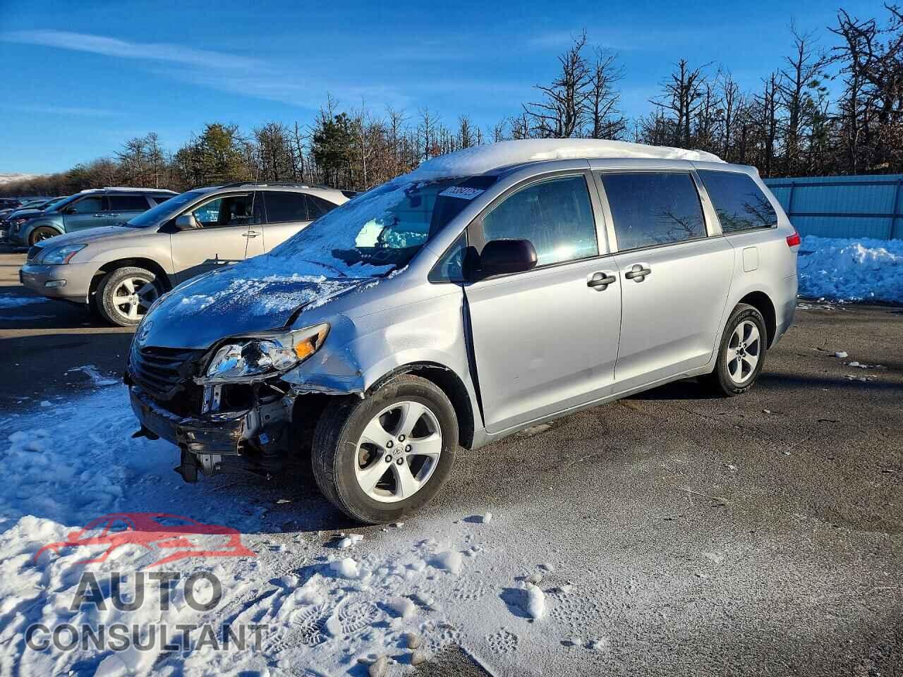 TOYOTA SIENNA 2011 - 5TDKA3DC2BS006152