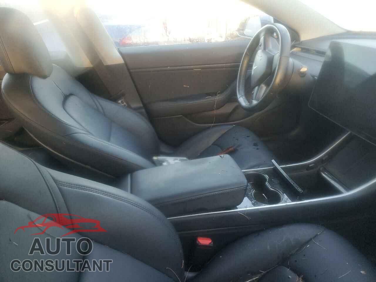 TESLA MODEL 3 2018 - 5YJ3E1EA6JF043587
