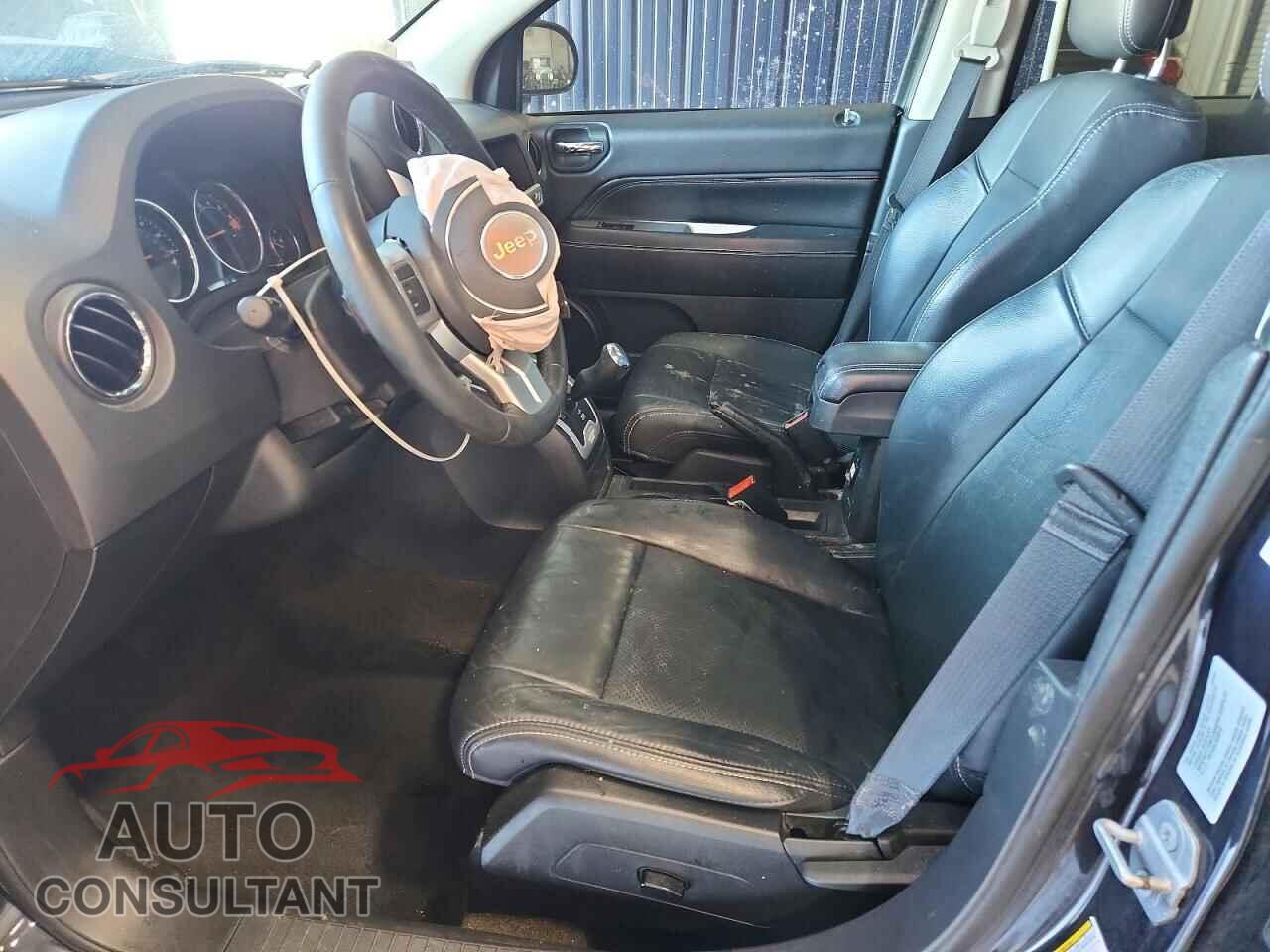JEEP COMPASS 2015 - 1C4NJCEA3FD251098