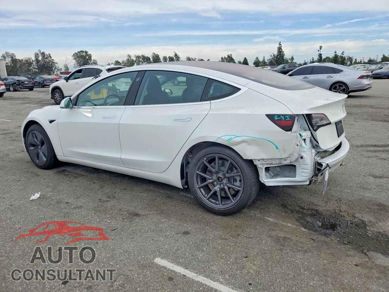 TESLA MODEL 3 2018 - 5YJ3E1EA7JF162085