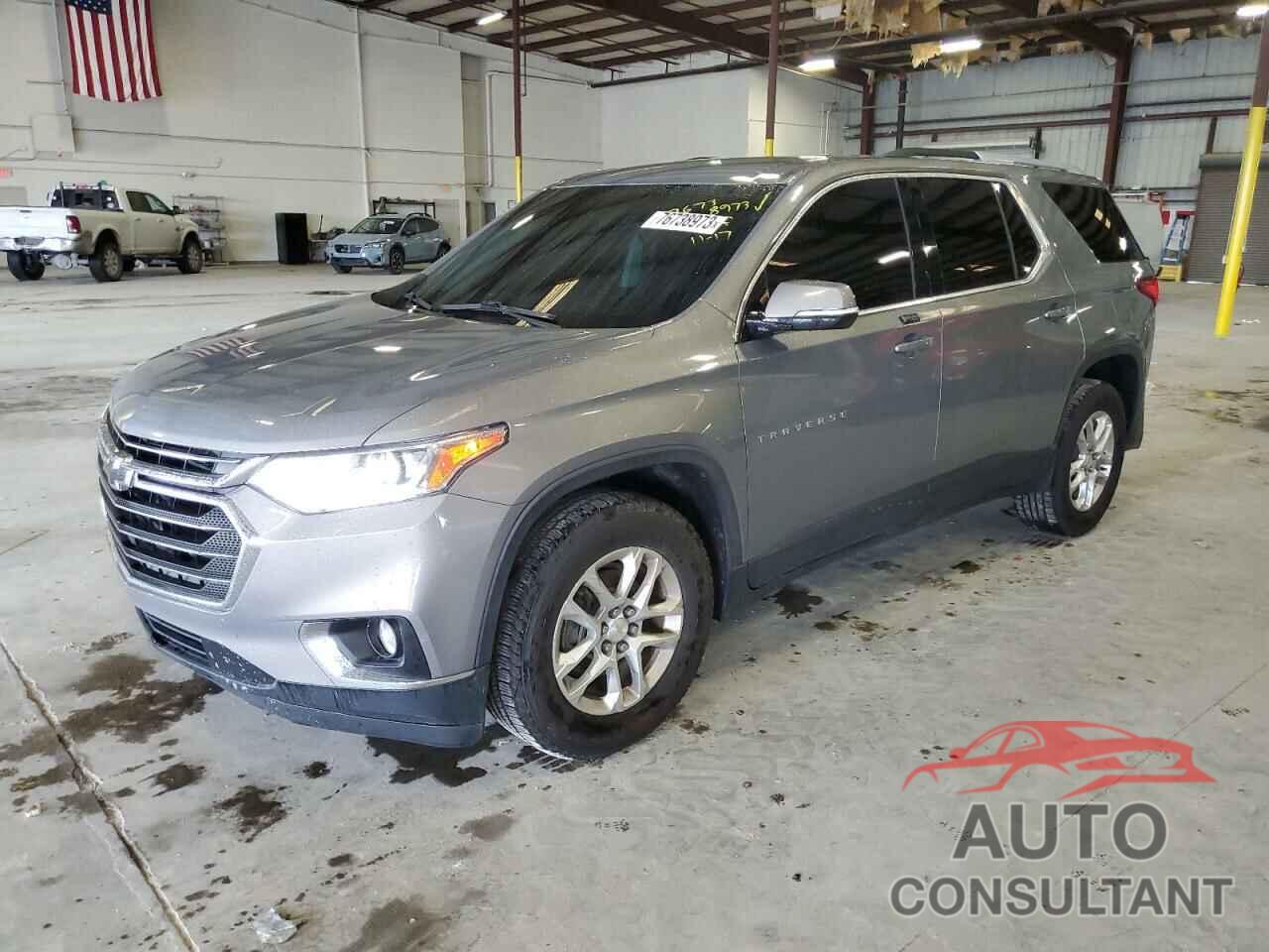 CHEVROLET TRAVERSE 2018 - 1GNERGKW6JJ173045