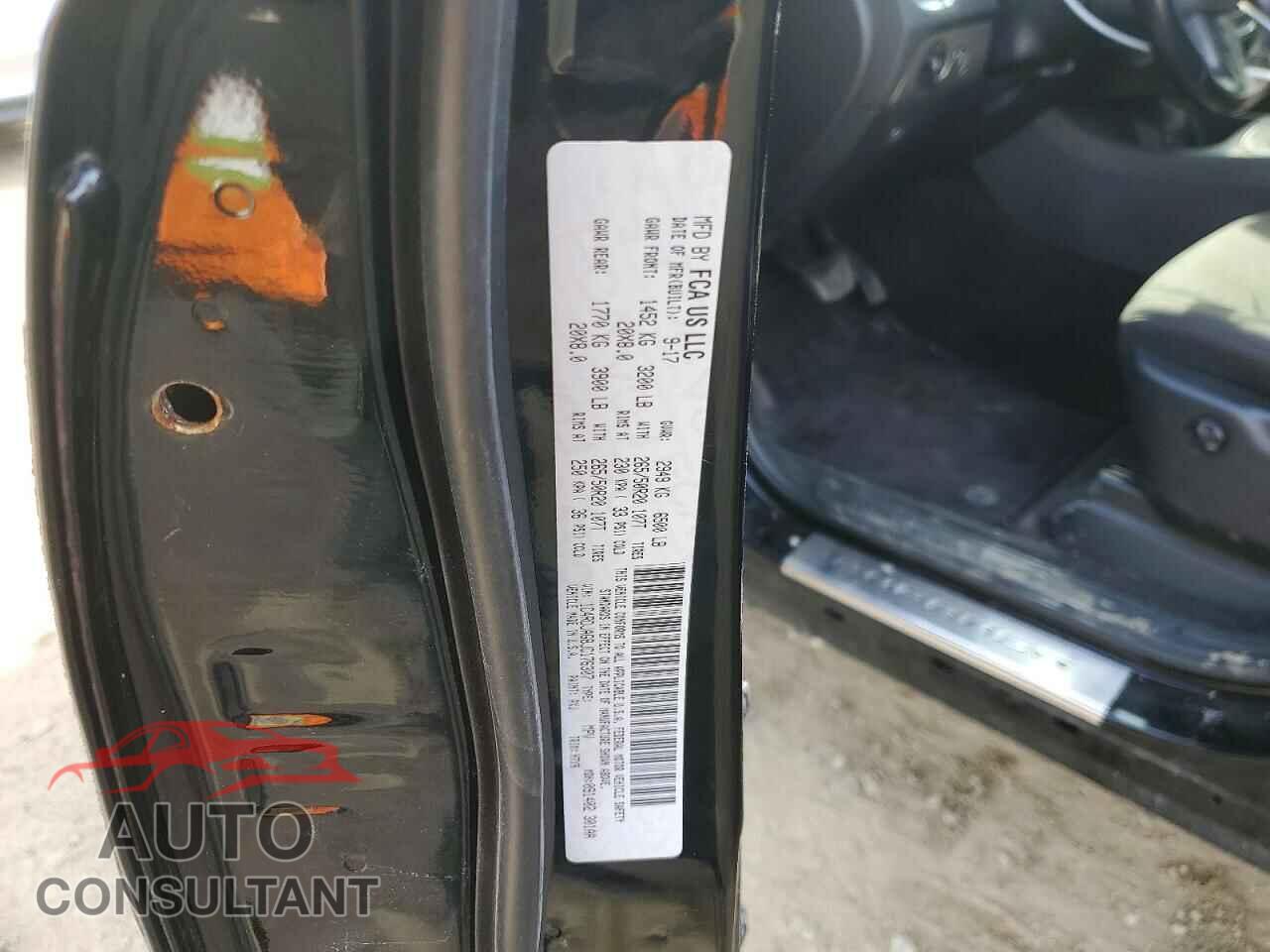 DODGE DURANGO 2018 - 1C4RDJAG8JC176307