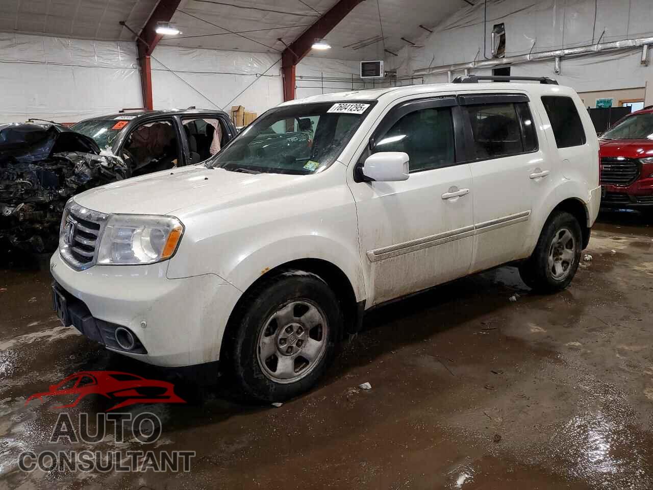 HONDA PILOT 2014 - 5FNYF4H95EB044676