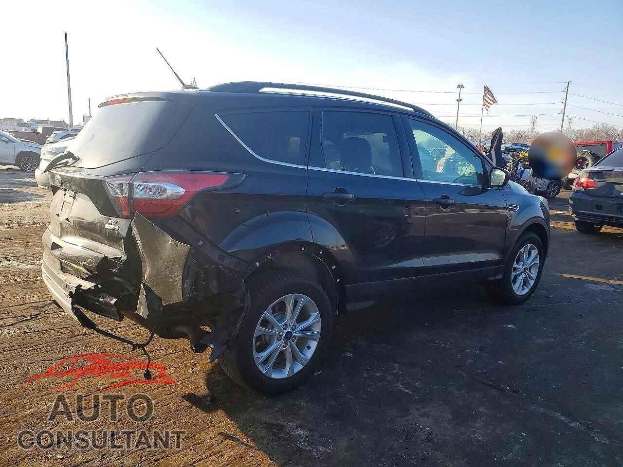 FORD ESCAPE 2017 - 1FMCU9GD7HUB50492