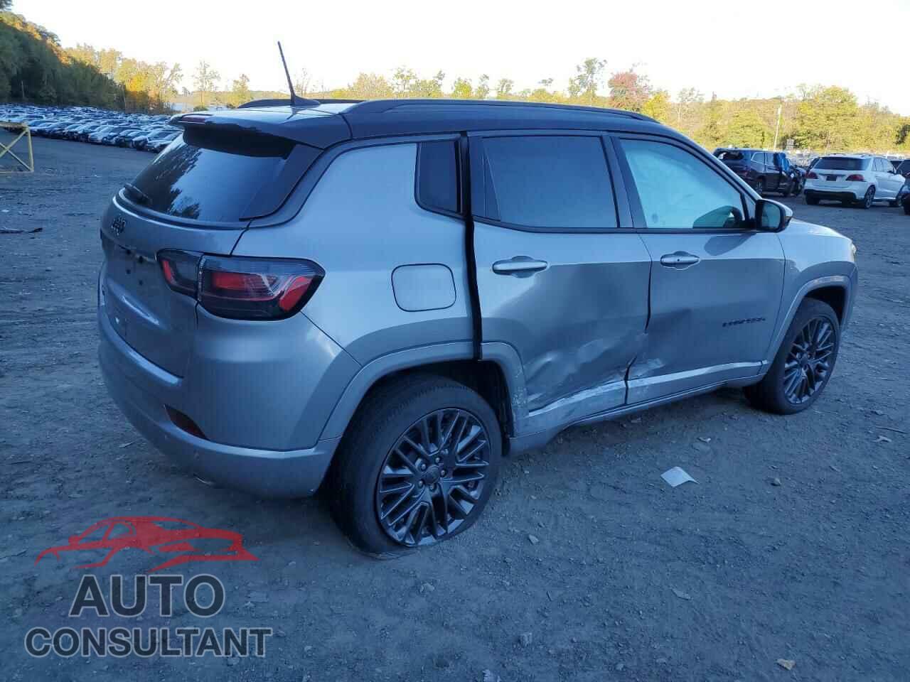 JEEP COMPASS 2022 - 3C4NJDCB8NT140475