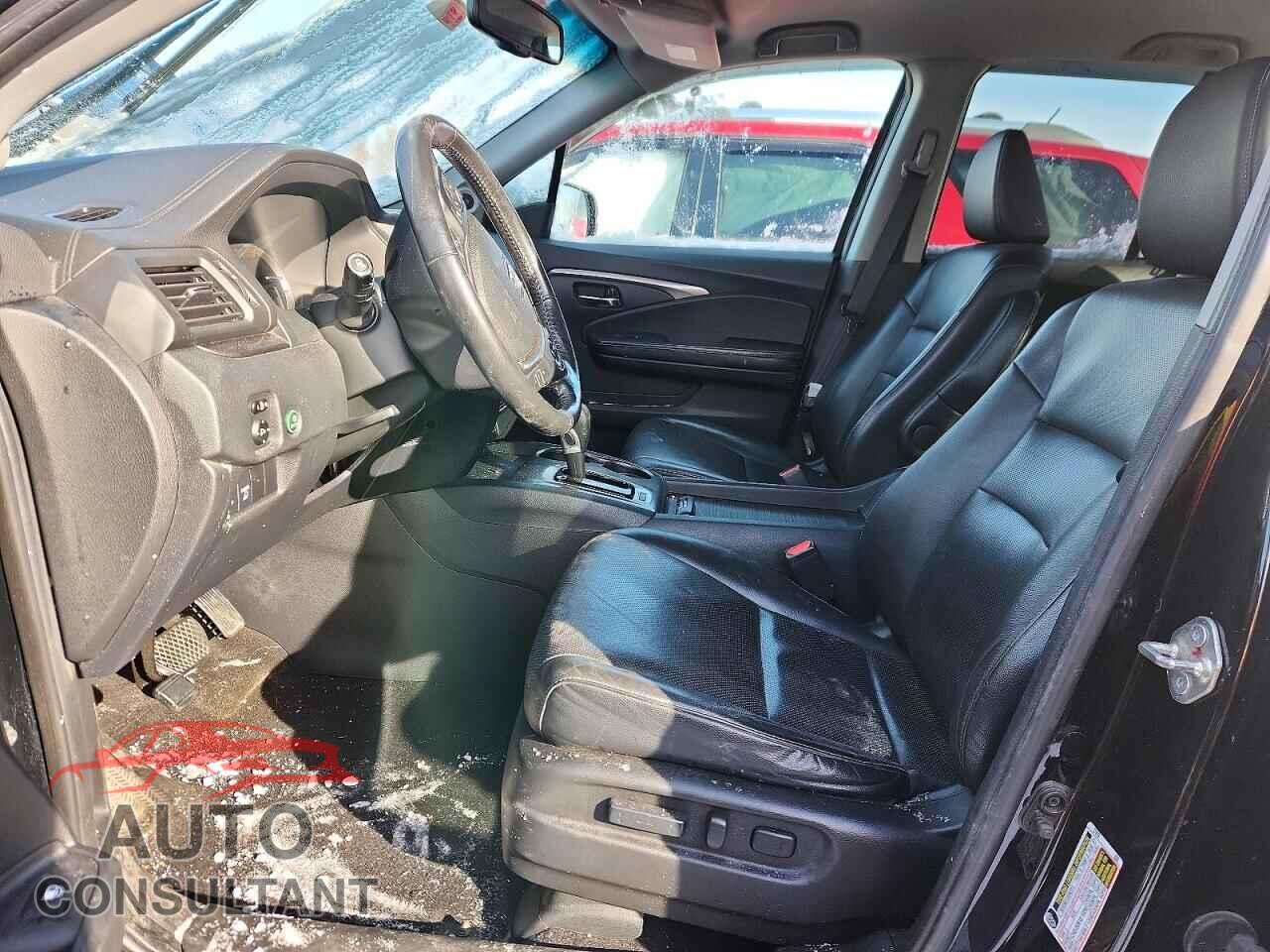 HONDA RIDGELINE 2017 - 5FPYK3F69HB018091