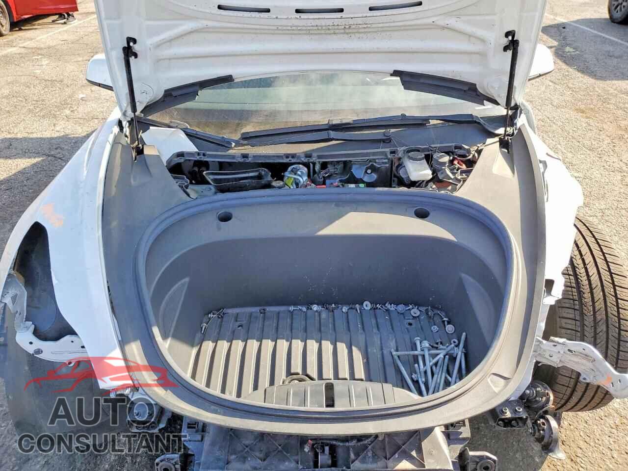 TESLA MODEL 3 2023 - 5YJ3E1EA7PF472486