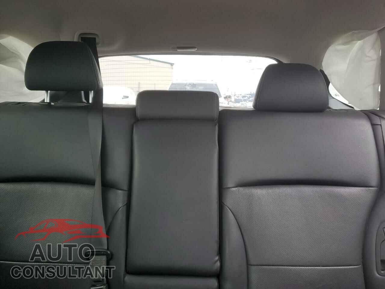 SUBARU OUTBACK 2017 - 4S4BSCLC8H3212712