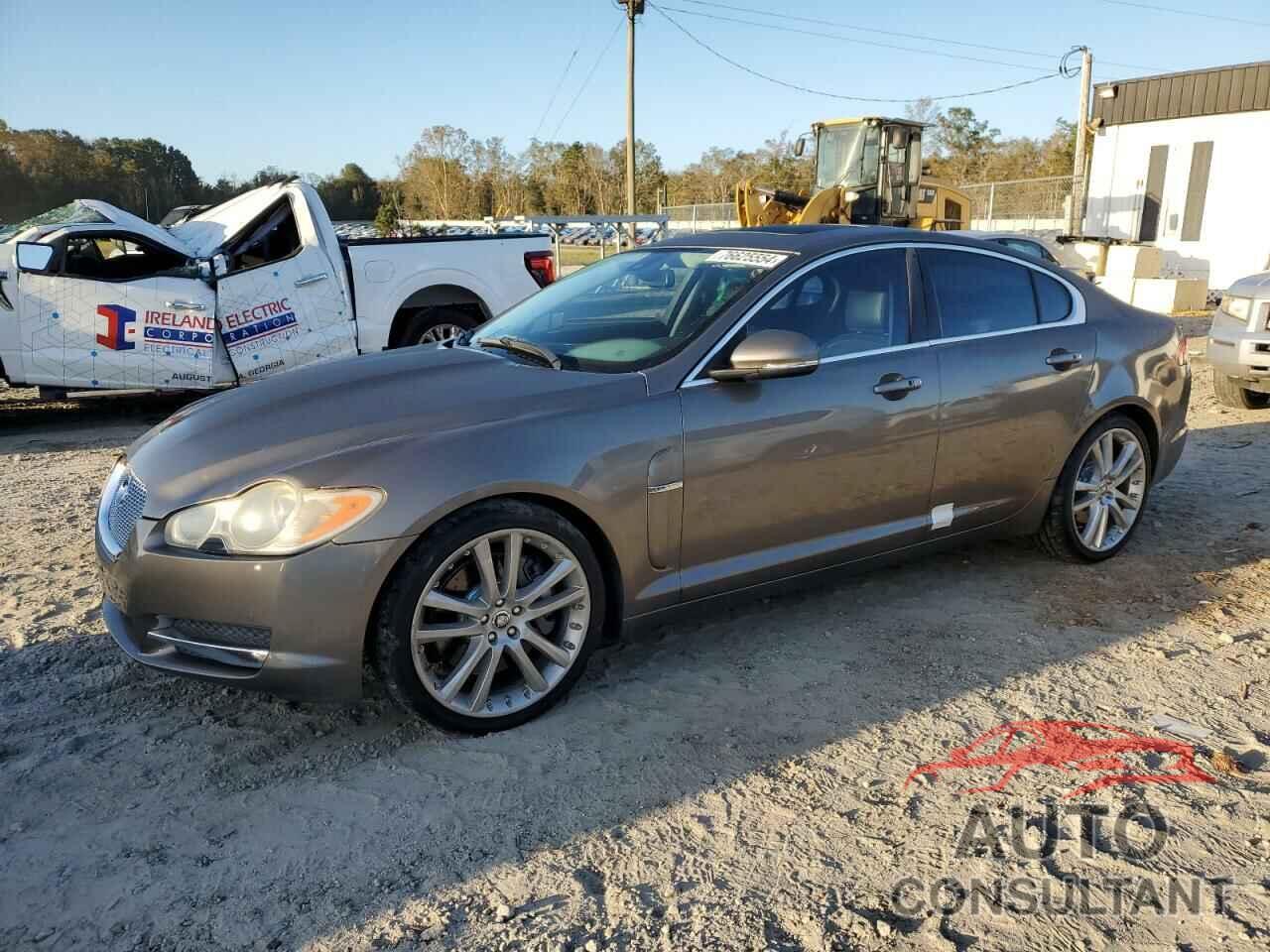 JAGUAR XF 2011 - SAJWA0GB1BLR81571