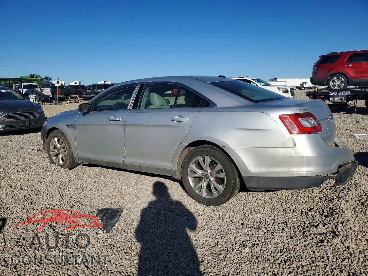 FORD TAURUS 2011 - 1FAHP2EW2BG117425