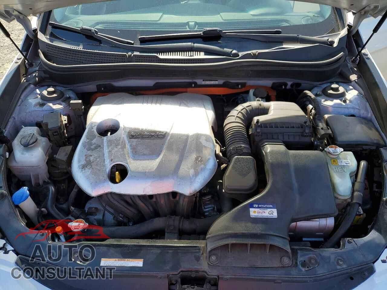 HYUNDAI SONATA 2012 - KMHEC4A44CA033499
