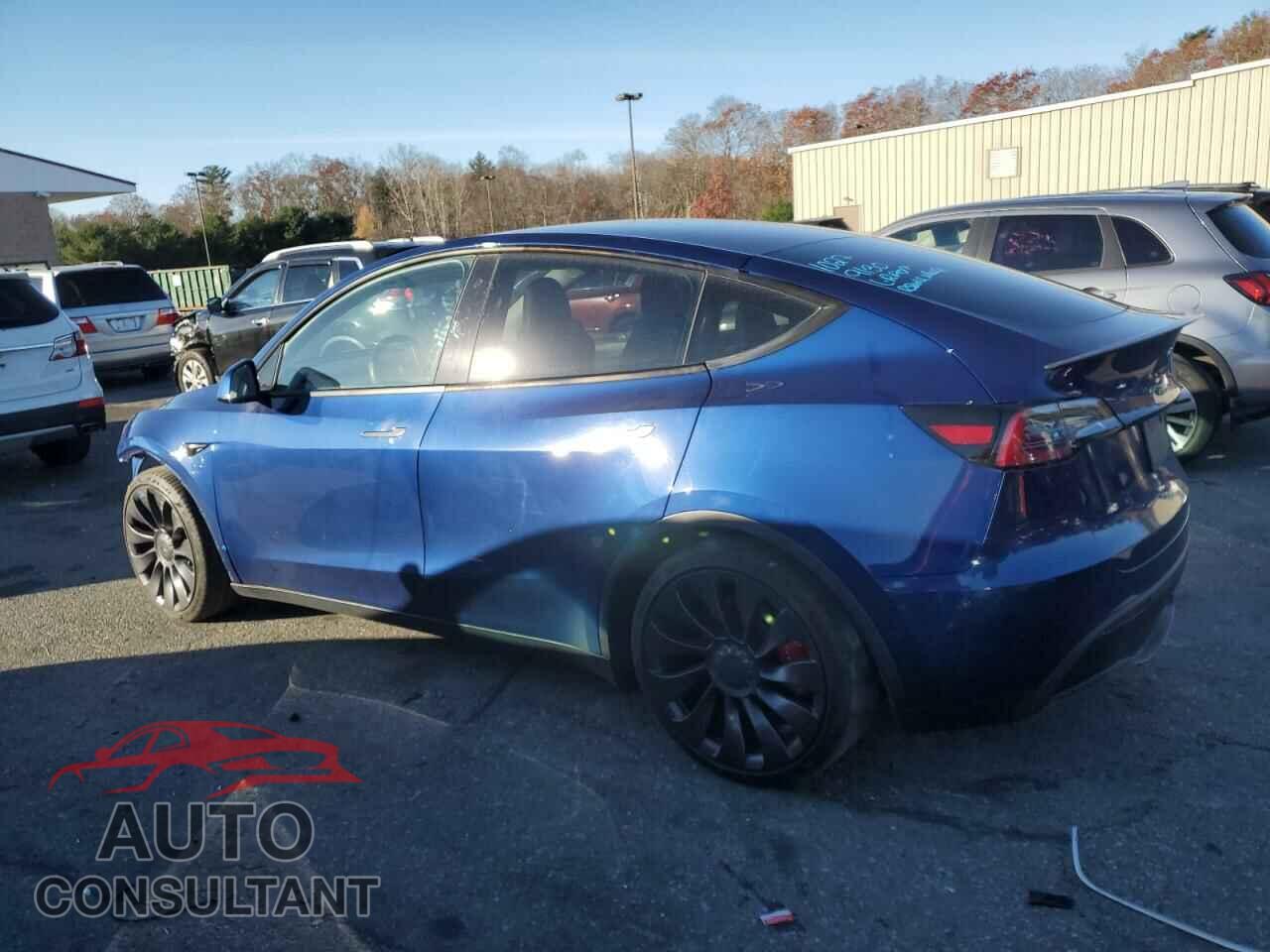 TESLA MODEL Y 2020 - 5YJYGDEF3LF001359