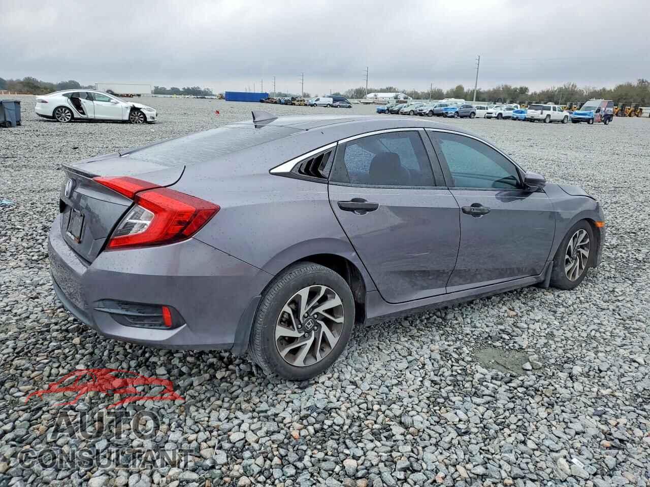 HONDA CIVIC 2017 - 19XFC2F75HE077709