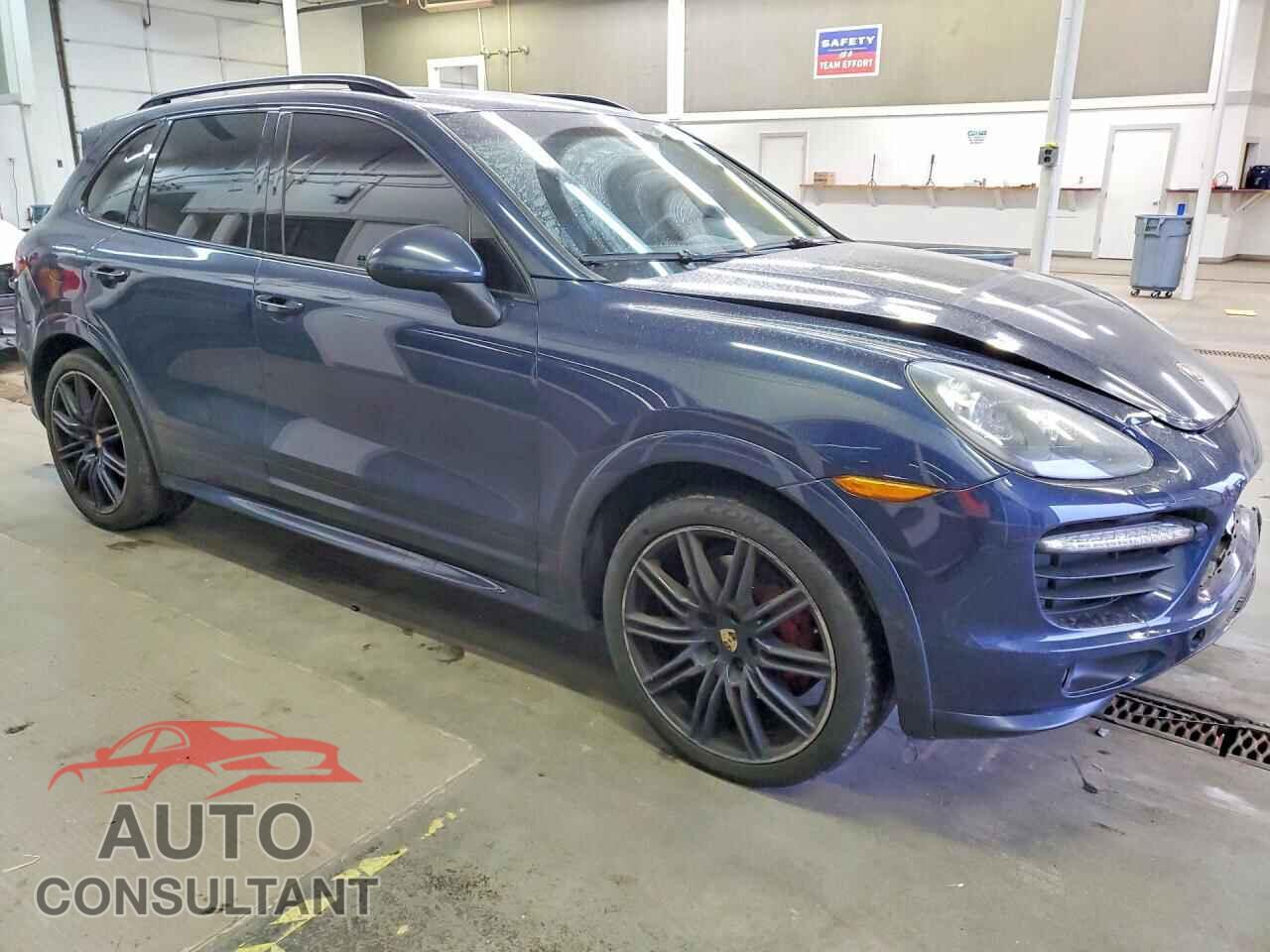 PORSCHE CAYENNE 2013 - WP1AD2A28DLA72619