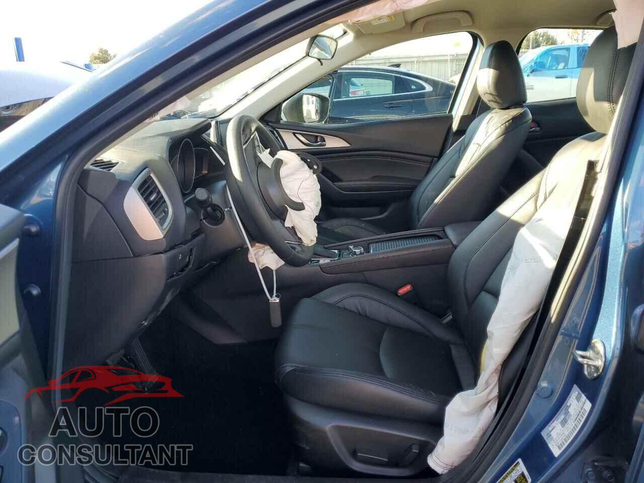 MAZDA 3 2017 - 3MZBN1V74HM113011