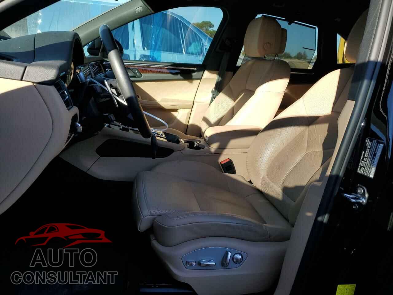 PORSCHE MACAN 2022 - WP1AA2A58NLB10516