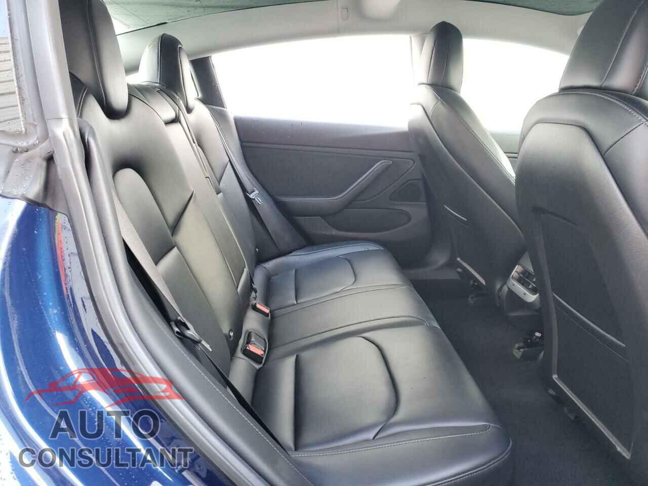 TESLA MODEL 3 2018 - 5YJ3E1EA9JF012334