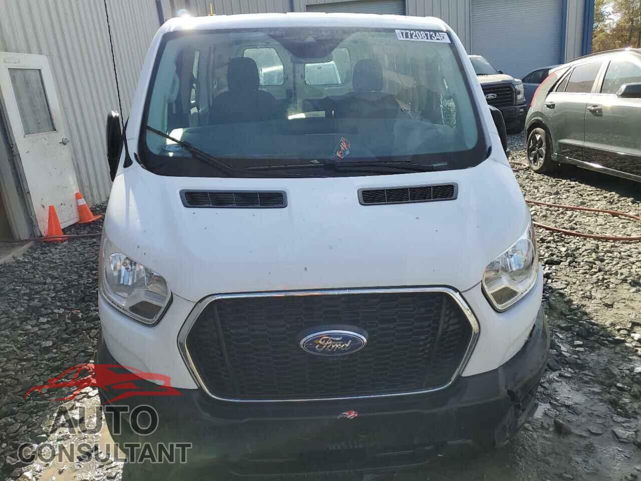 FORD TRANSIT 2022 - 1FTBR1Y81NKA47225
