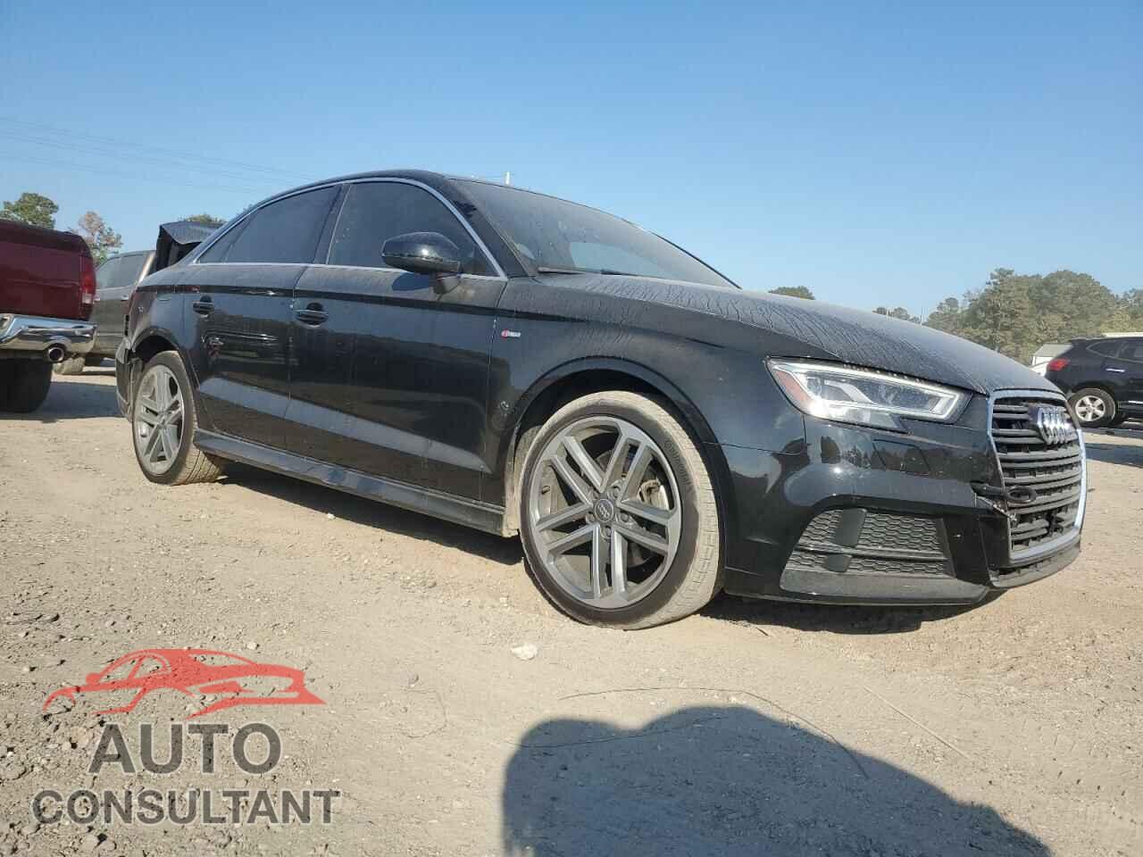 AUDI A3 2019 - WAUGUGFF2K1010465