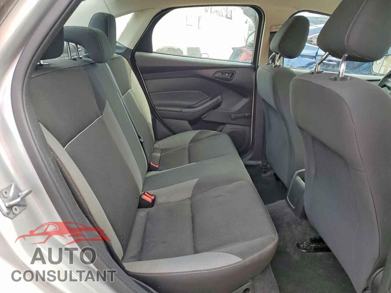 FORD FOCUS 2012 - 1FAHP3E2XCL241339