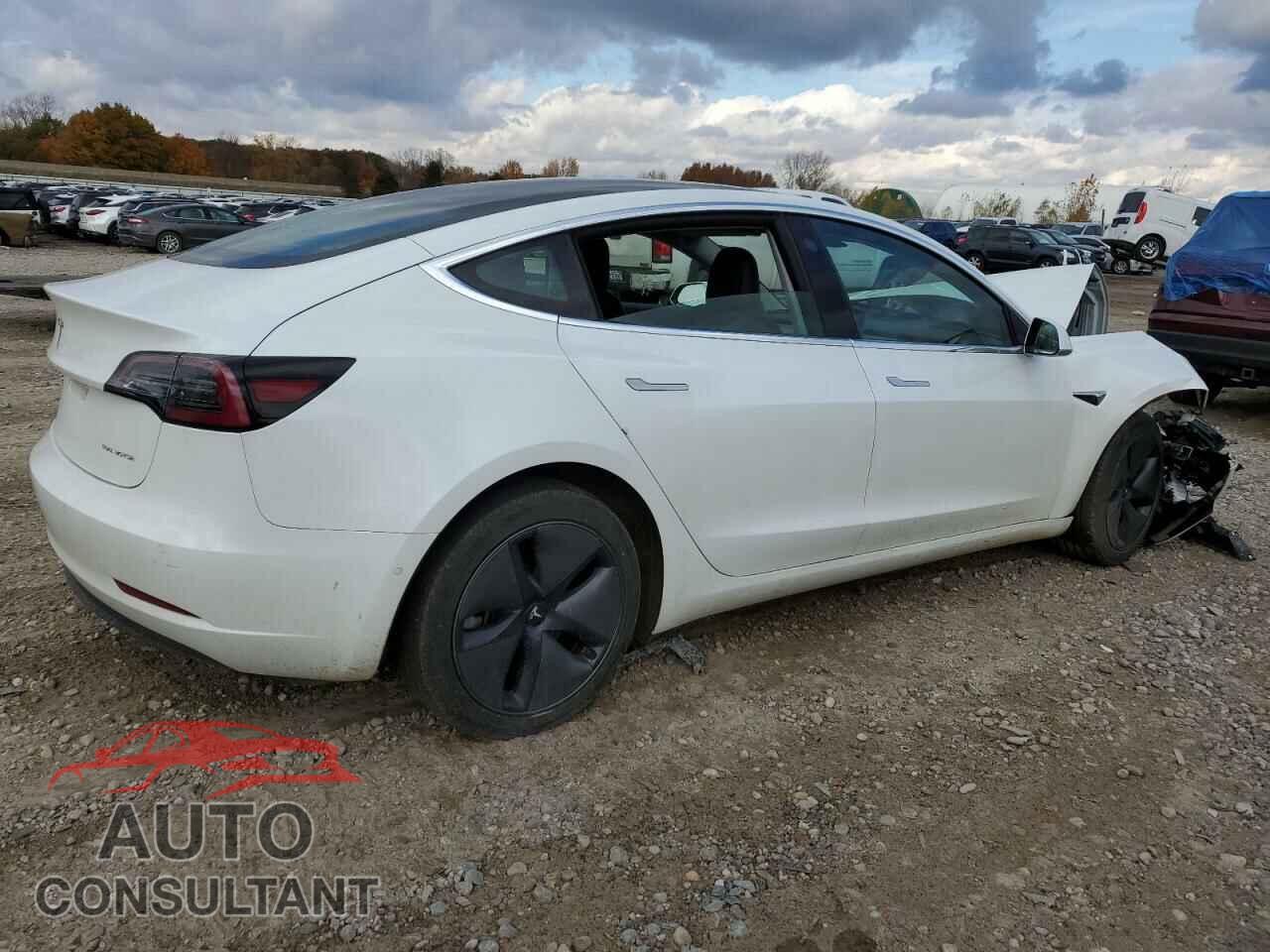 TESLA MODEL 3 2020 - 5YJ3E1EB2LF617923