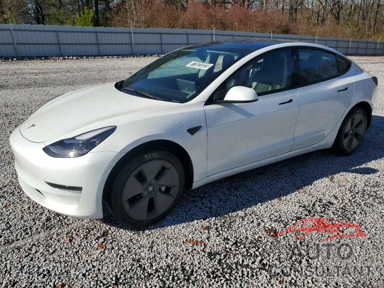 TESLA MODEL 3 2021 - 5YJ3E1EA5MF086905