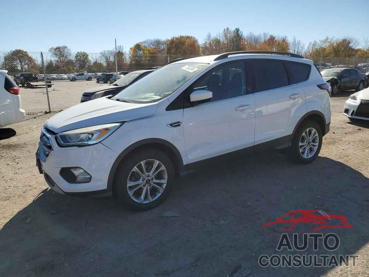 FORD ESCAPE 2017 - 1FMCU0GD1HUC12108