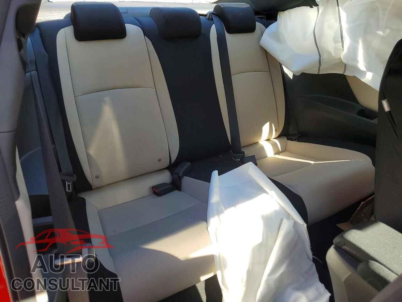 HONDA CIVIC 2017 - 2HGFC4B59HH312389