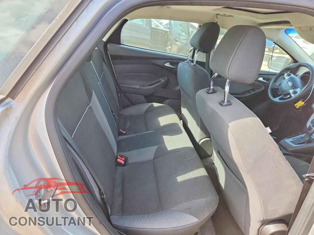 FORD FOCUS 2012 - 1FAHP3F20CL282948