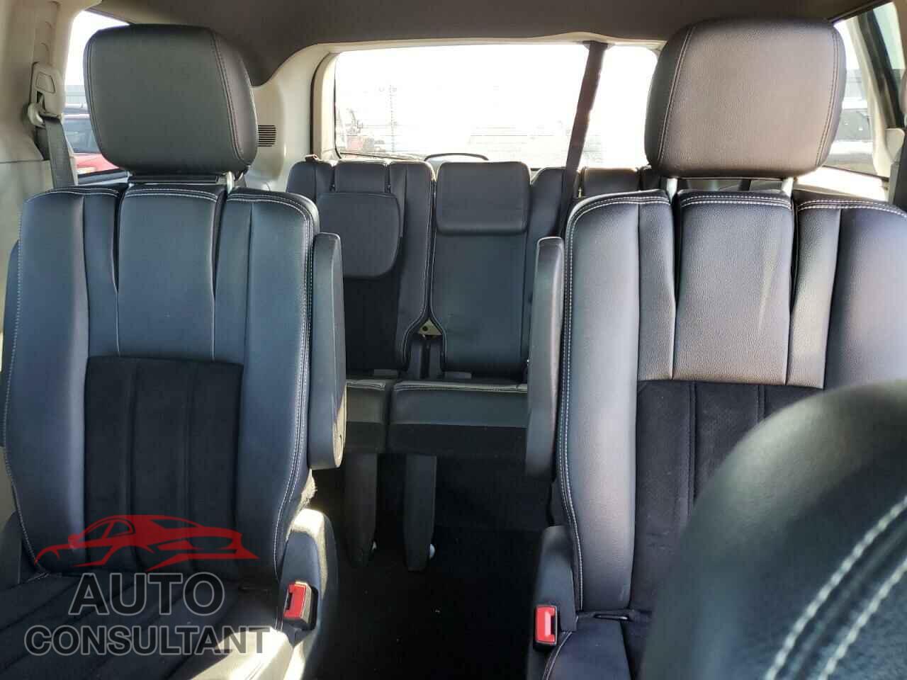 DODGE CARAVAN 2017 - 2C4RDGCG7HR813902
