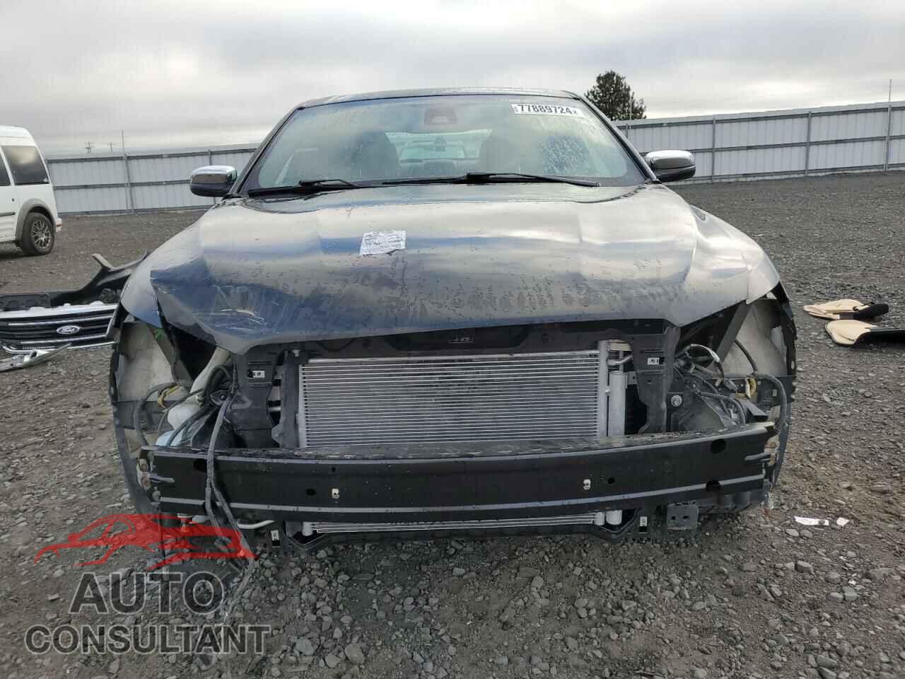 FORD TAURUS 2017 - 1FAHP2J88HG102721