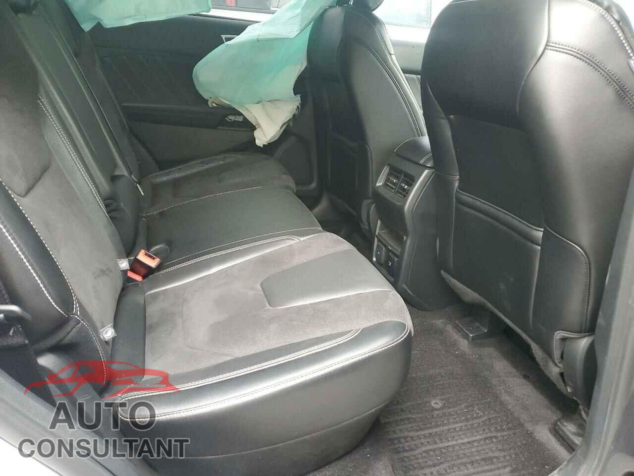 FORD EDGE 2019 - 2FMPK4AP3KBC21164