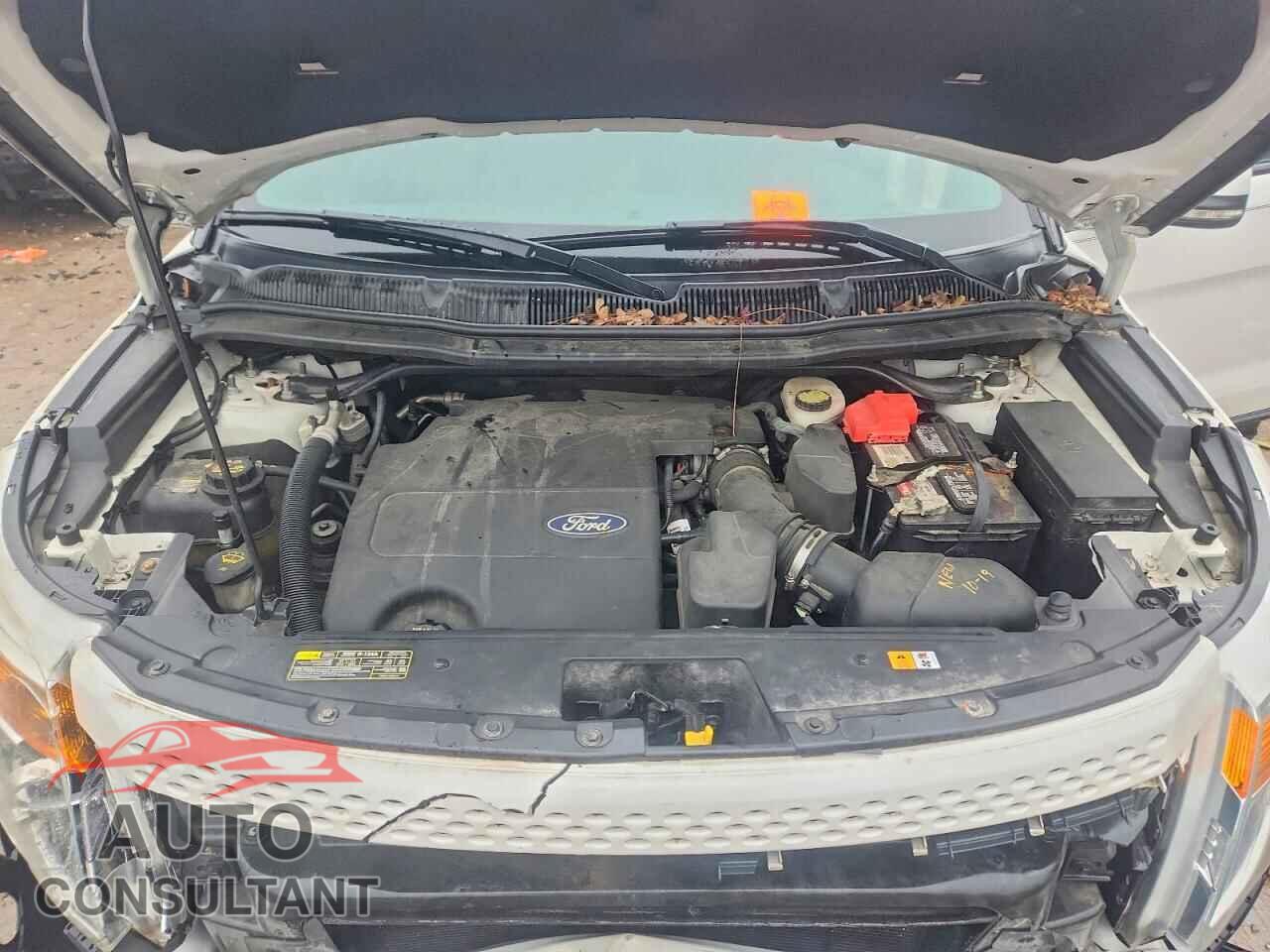 FORD EXPLORER 2011 - 1FMHK8F83BGA76584