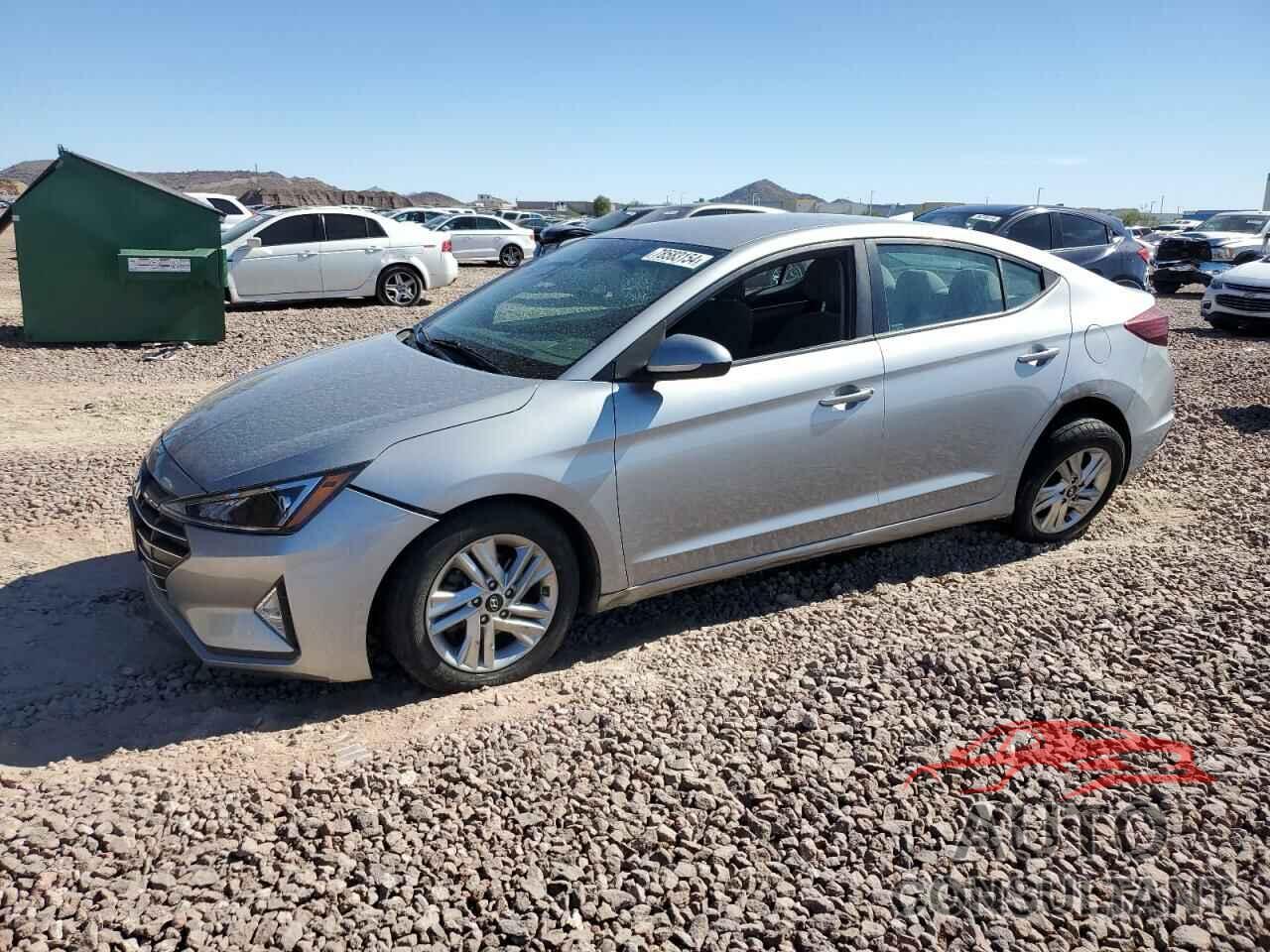 HYUNDAI ELANTRA 2020 - 5NPD84LF1LH570131