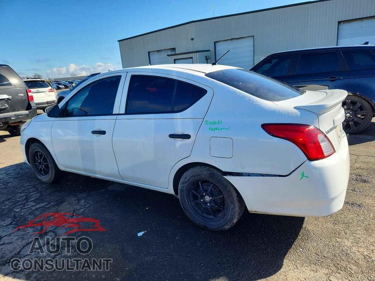 NISSAN VERSA 2017 - 3N1CN7AP0HL818316
