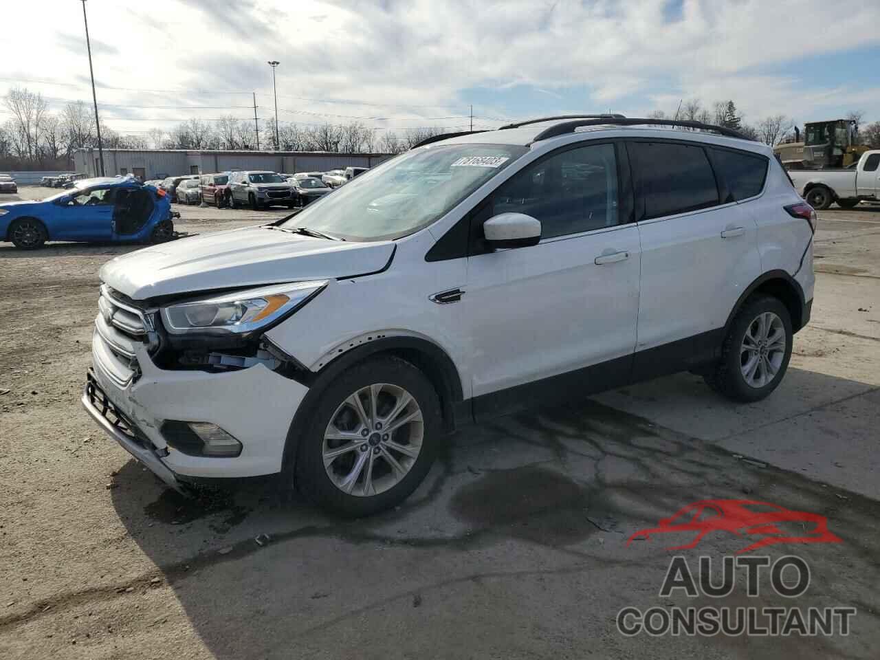 FORD ESCAPE 2017 - 1FMCU0GDXHUC04914