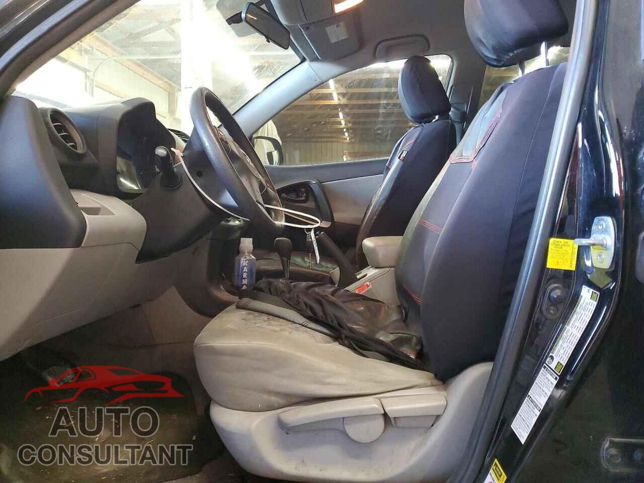 TOYOTA RAV4 2012 - 2T3BF4DV8CW217154