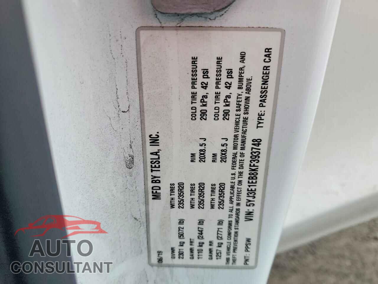 TESLA MODEL 3 2019 - 5YJ3E1EB8KF393748