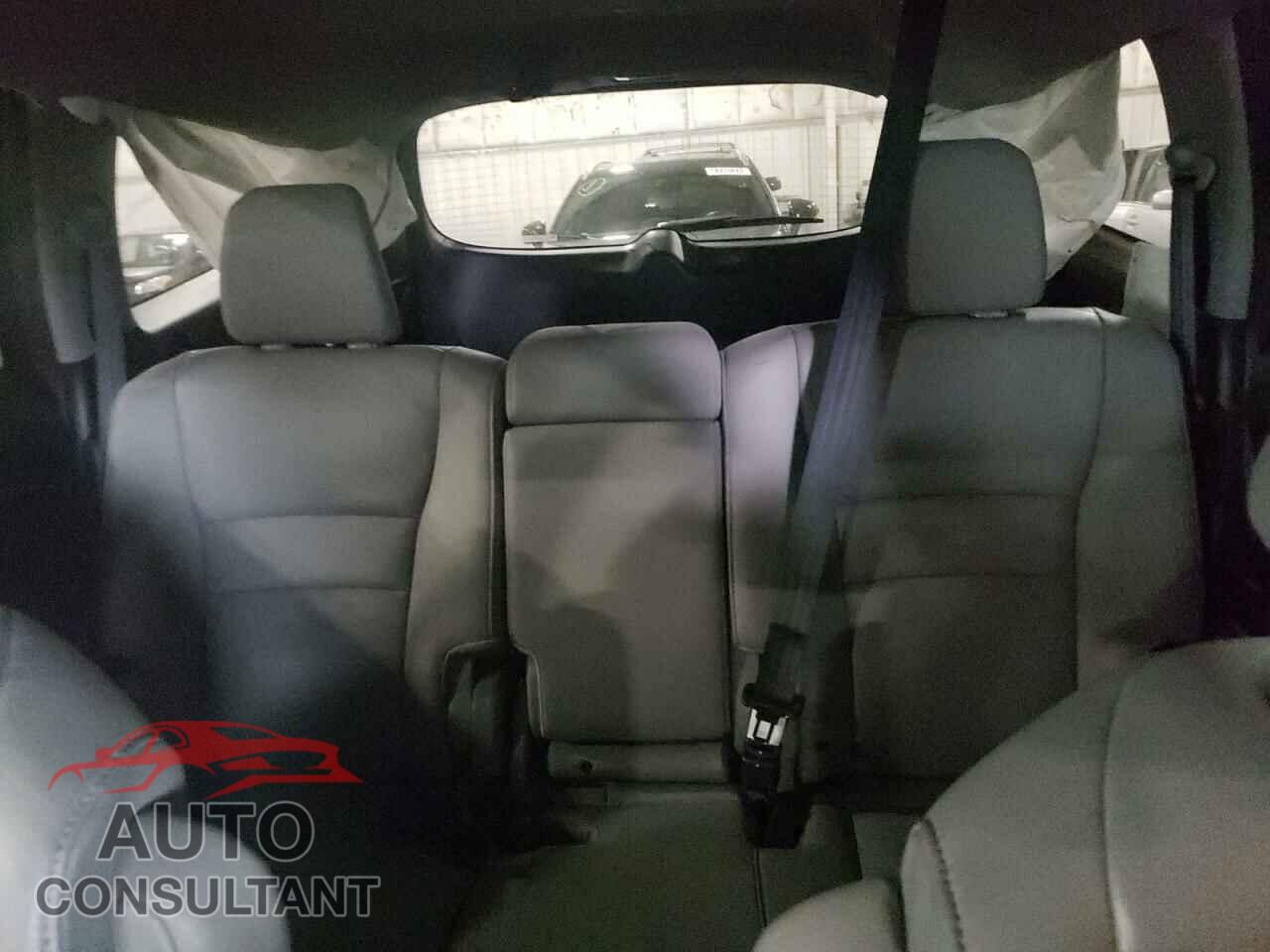 HONDA PILOT 2017 - 5FNYF6H58HB085672