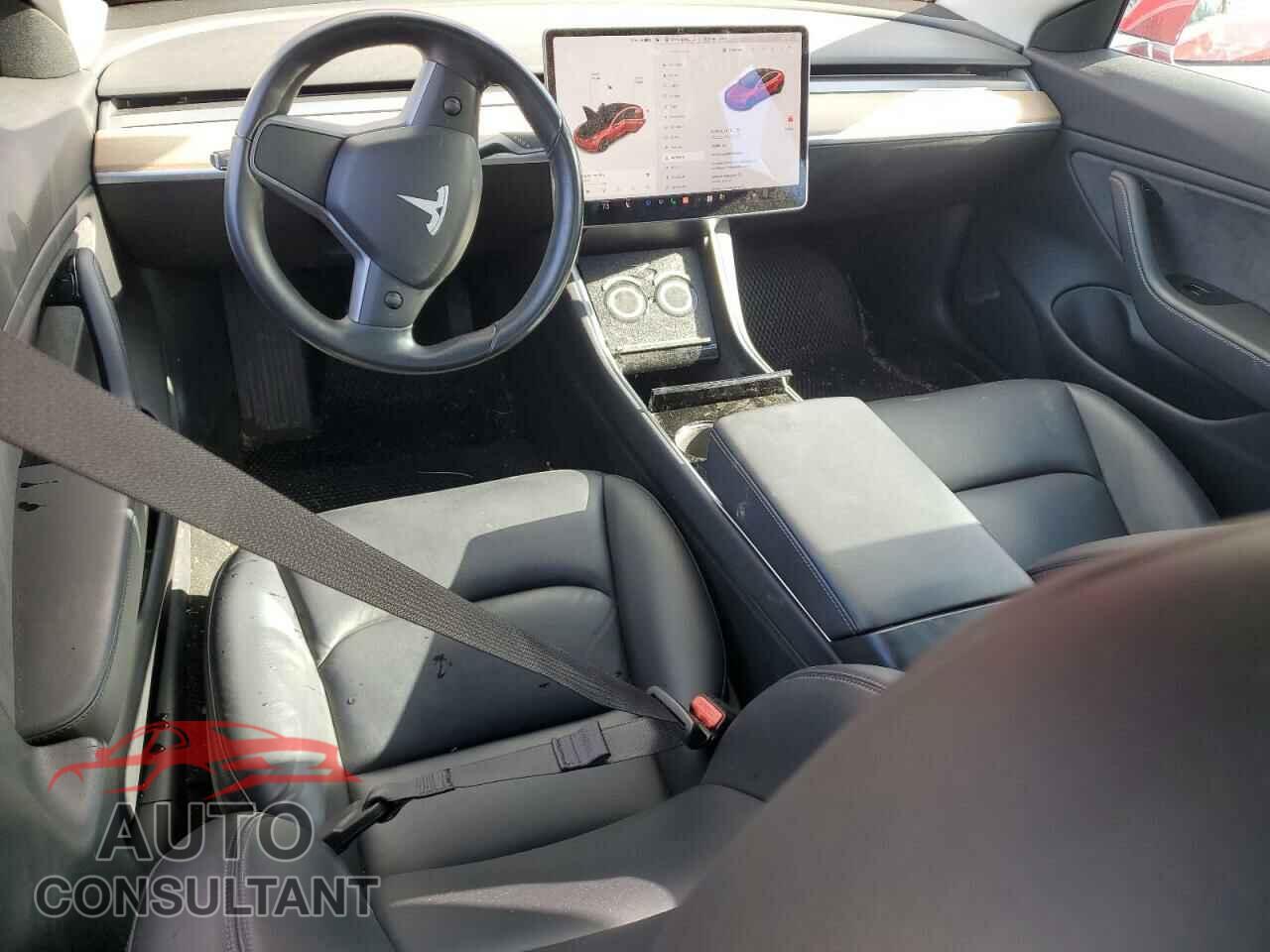 TESLA MODEL 3 2018 - 5YJ3E1EB5JF069638