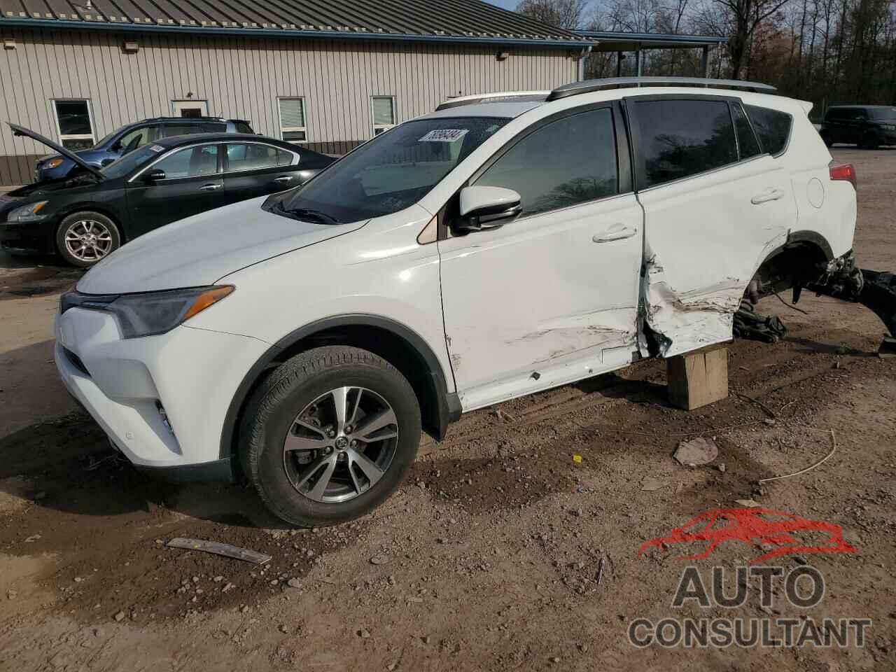 TOYOTA RAV4 2018 - 2T3RFREV9JW708842