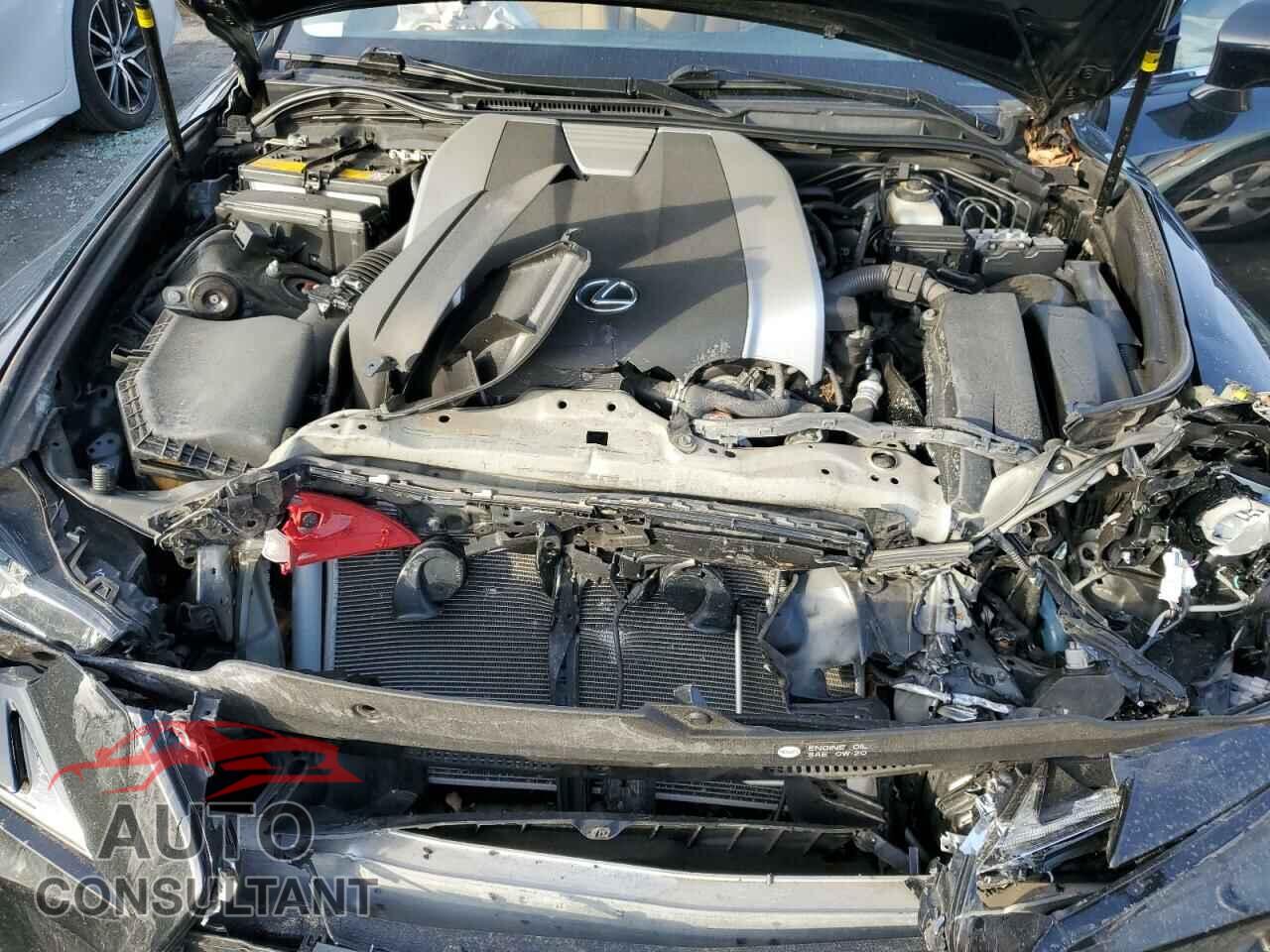 LEXUS IS 2019 - JTHC81D26K5039235