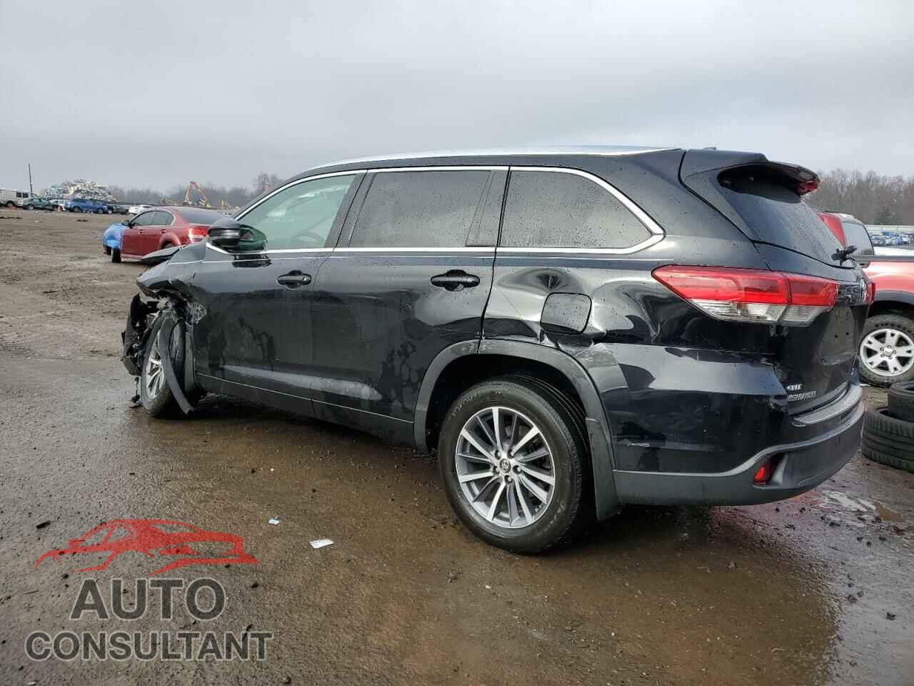 TOYOTA HIGHLANDER 2017 - 5TDJZRFH9HS508035
